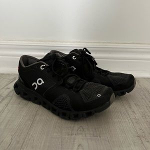 OnCloud Cloud X Running Shoes Womens Size 5